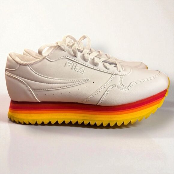 FILA Platform Leather Sneakers - Picture 2 of 5